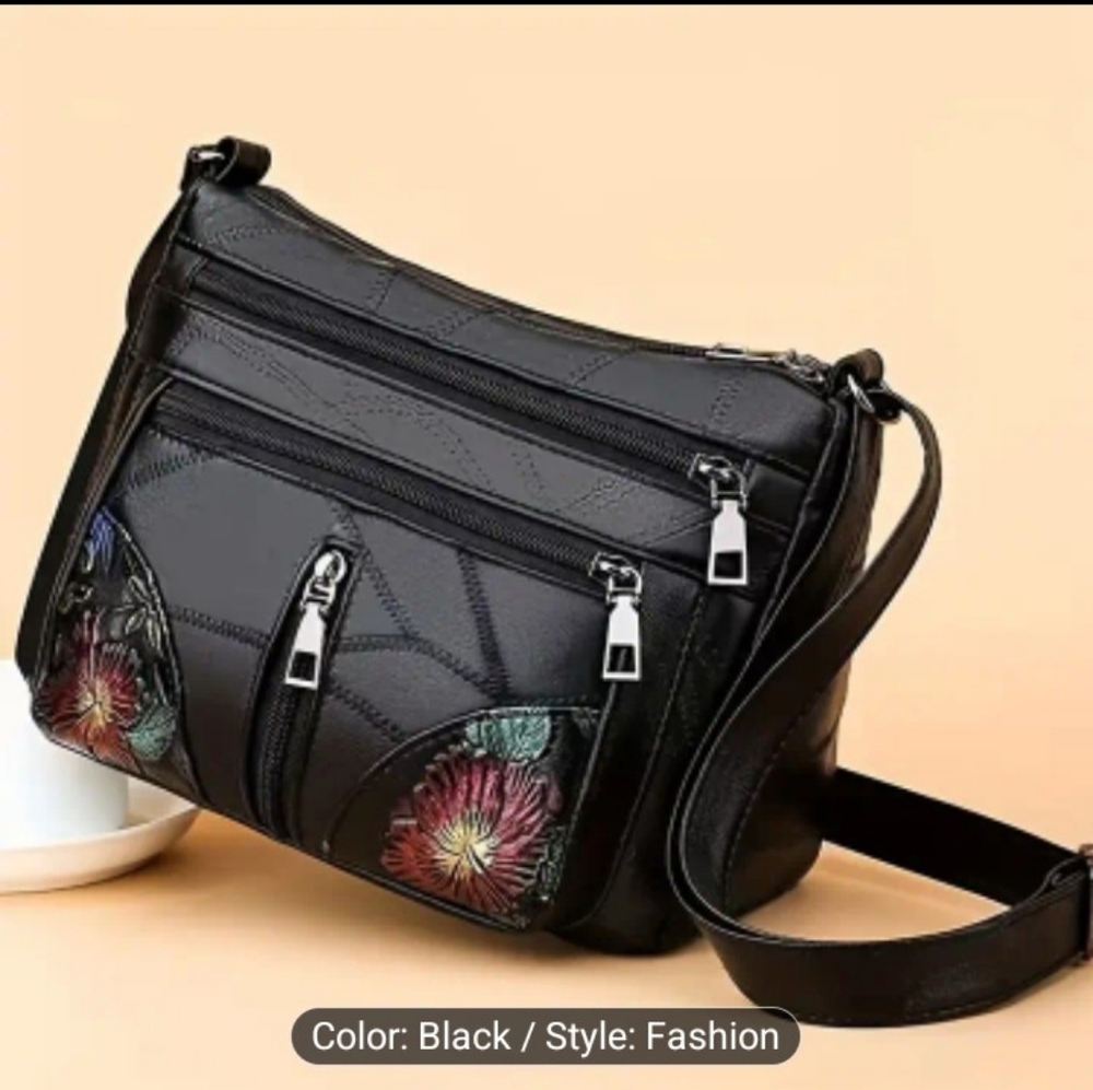 Black Leather Handbag CrossBody Bag Hand Painted Black Shoulder New Z6